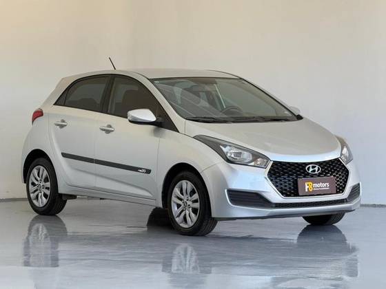 HYUNDAI HB20 1.0 COMFORT PLUS 12V FLEX 4P MANUAL HYUNDAI HB20 1.0 COMFORT PLUS 12V FLEX 4P MANUAL